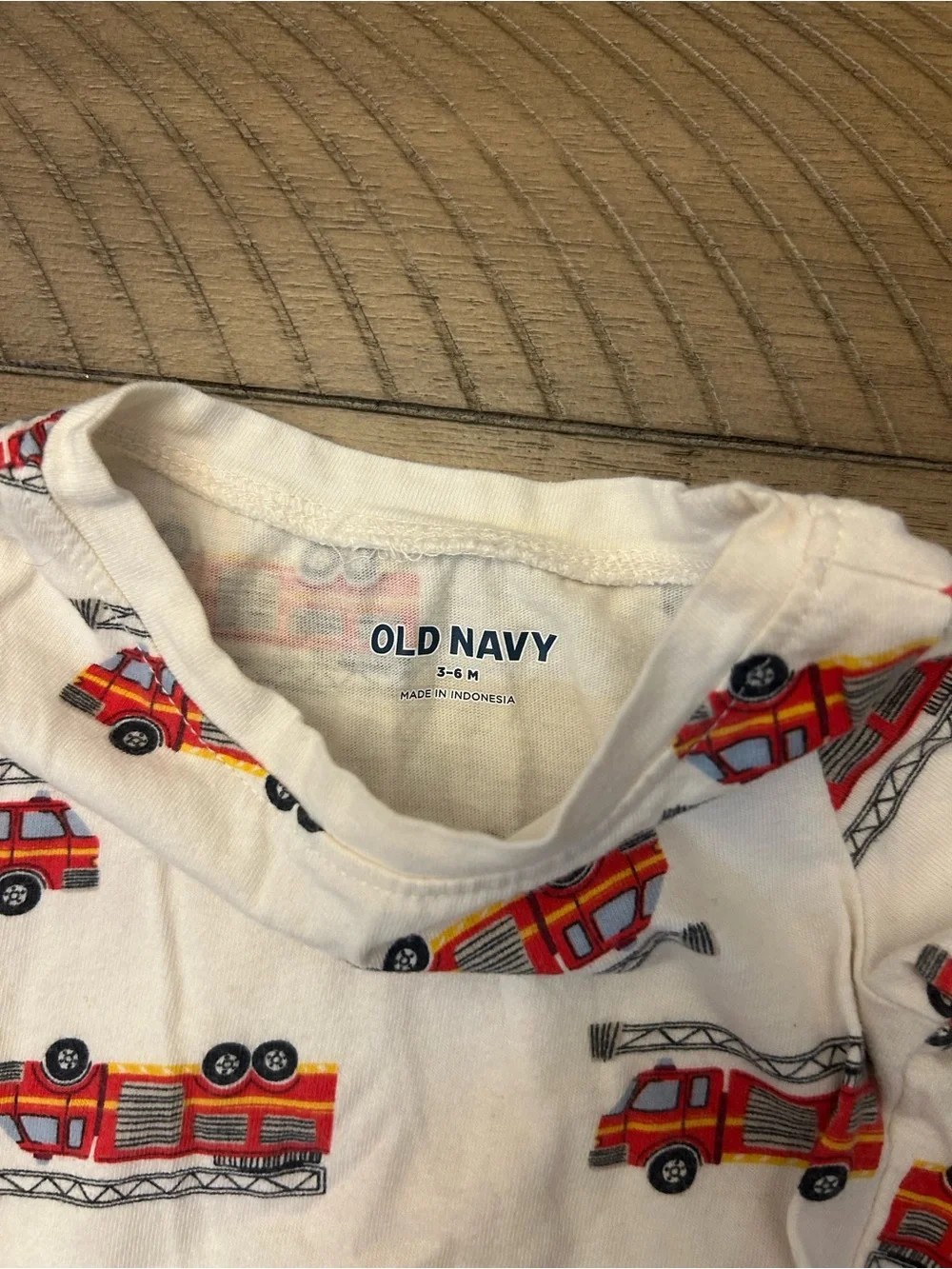 OshKosh Bgosh gray striped